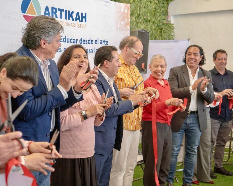 LA FACULTAD DE CINE CELEBRA EL NACIMIENTO DE ARTIKAH PREPARATORIA ARTÍSTICA CON UNA ALIANZA ACADÉMICA.